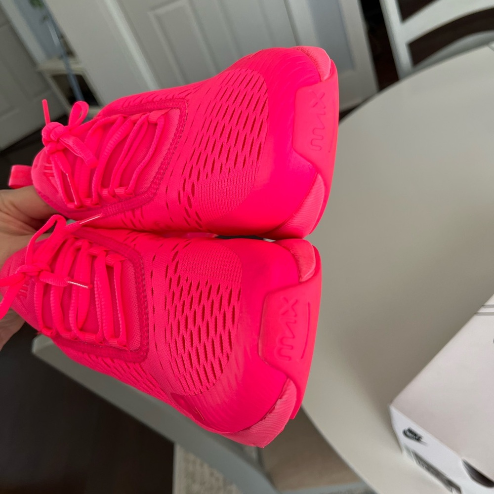 🔥 NIKE | 10 | W Air Max 270 (HYPER PINK) - Picture 8 of 16
